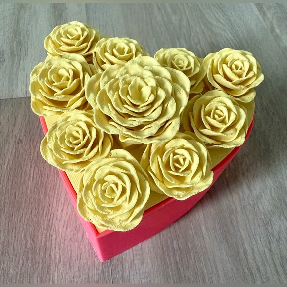 Roses Heart Container Valentine's Day 3D printed jewelry box gift - Picture 2 of 14